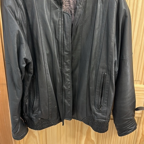 Black Leather Jacket with Brown Lining Size XL - Picture 3 of 15